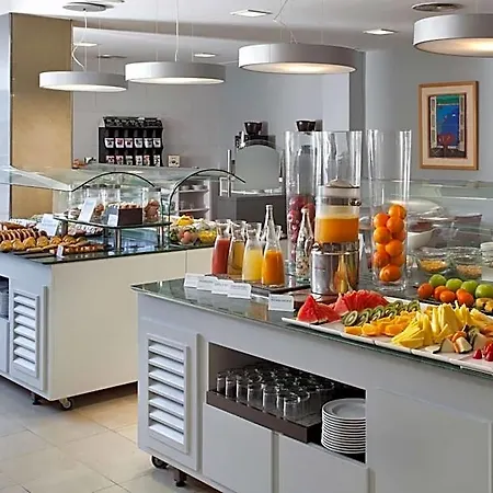 Nh Ciudad De Hotel 3*