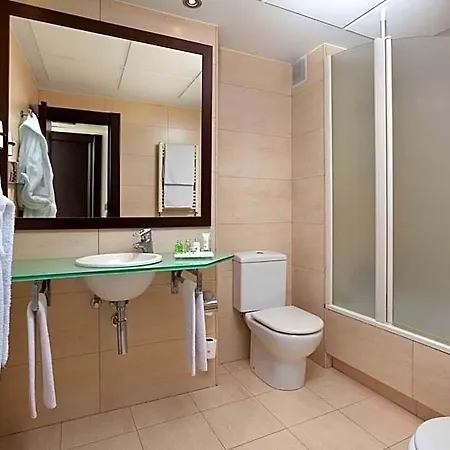 Hotel Nh Ciudad De 3*
