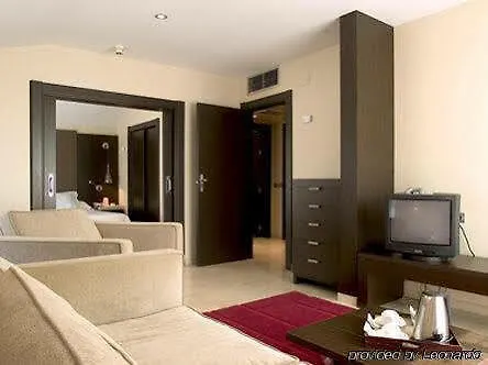 Hotel Nh Ciudad De 3*