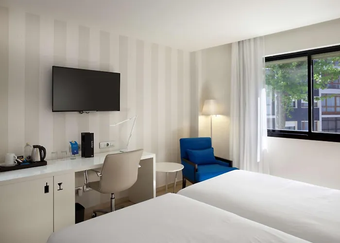 Nh Ciudad De 3* Santander