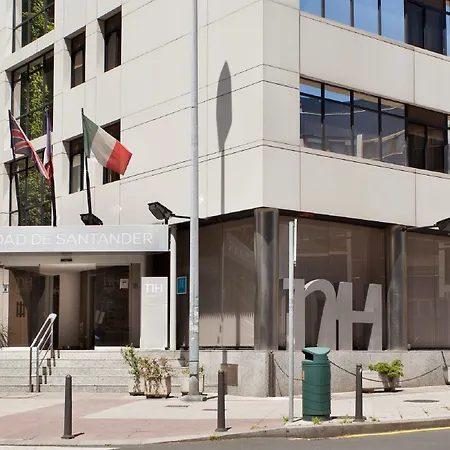 Ξενοδοχείο Nh Ciudad De 3*