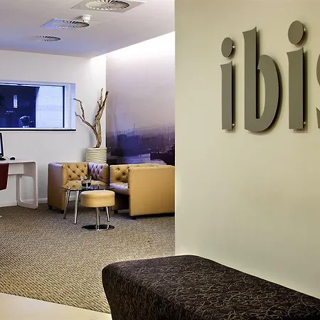 Nh Ciudad De 3* Σανταντέρ